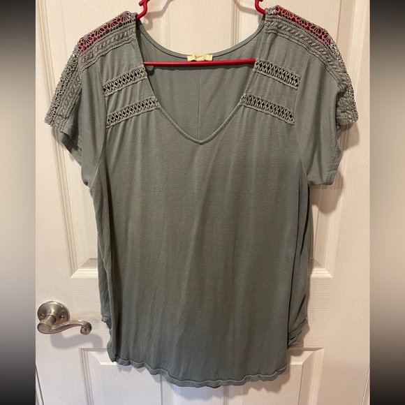 Kori America Embroidered Women's Blouse Size Large - Picture 1 of 4